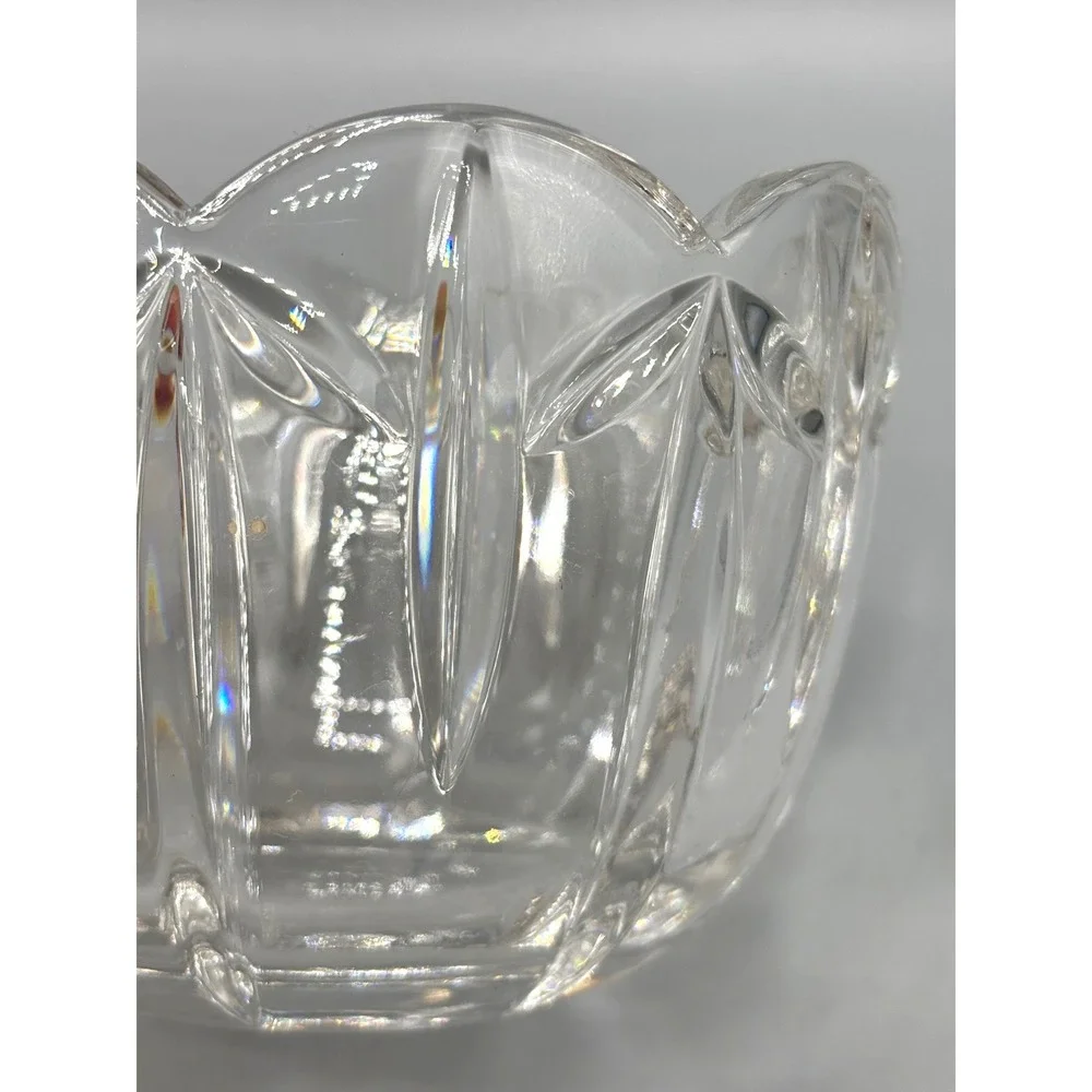 Mikasa Crystal Cut Small Scalloped Nut‎ Candy Bowl Clear